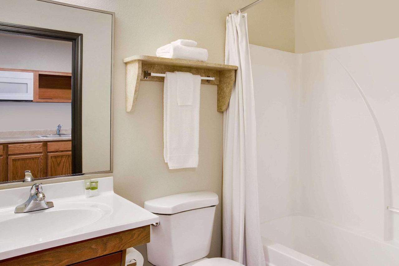 Woodspring Suites Fredericksburg Esterno foto