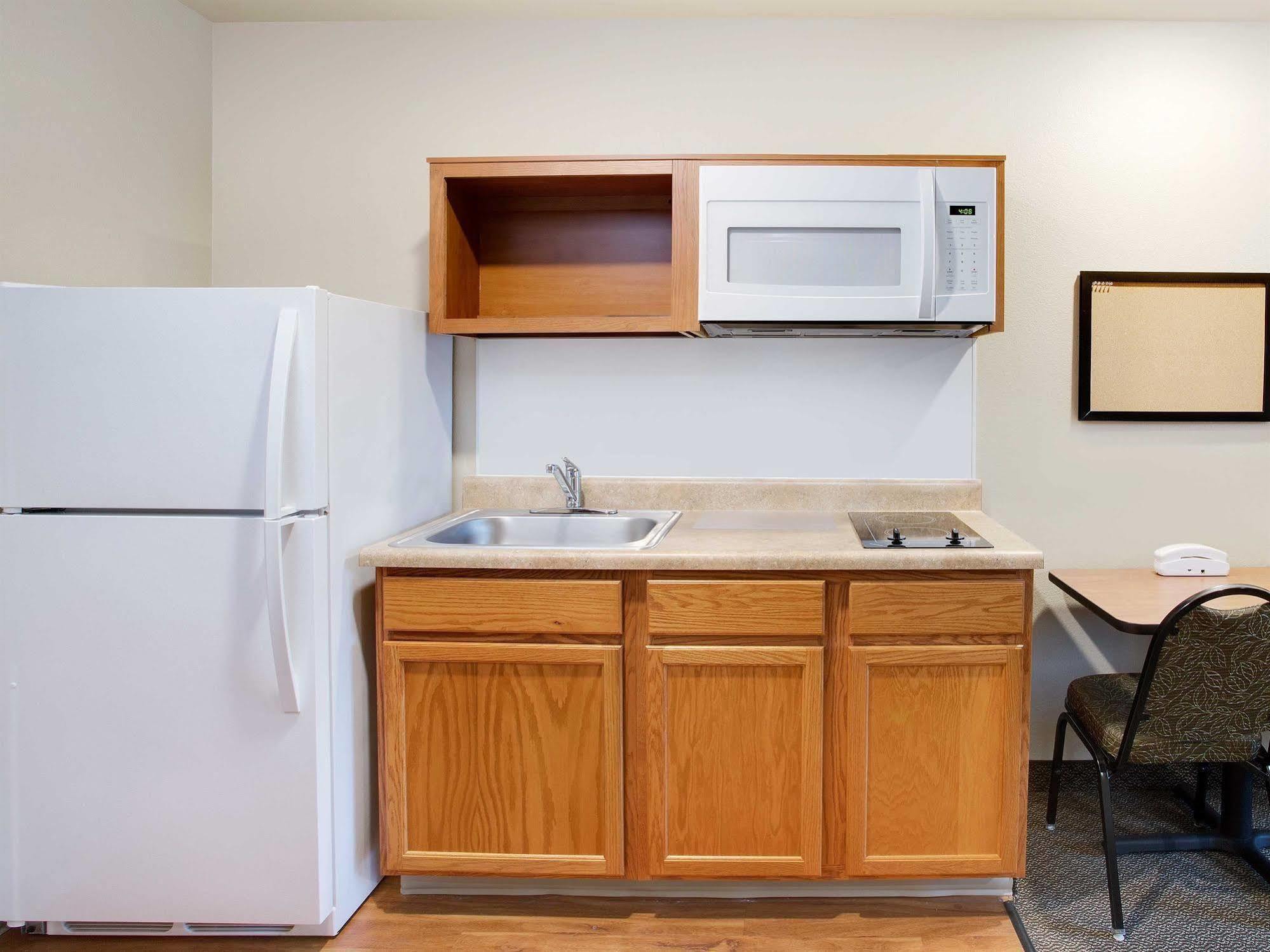 Woodspring Suites Fredericksburg Esterno foto