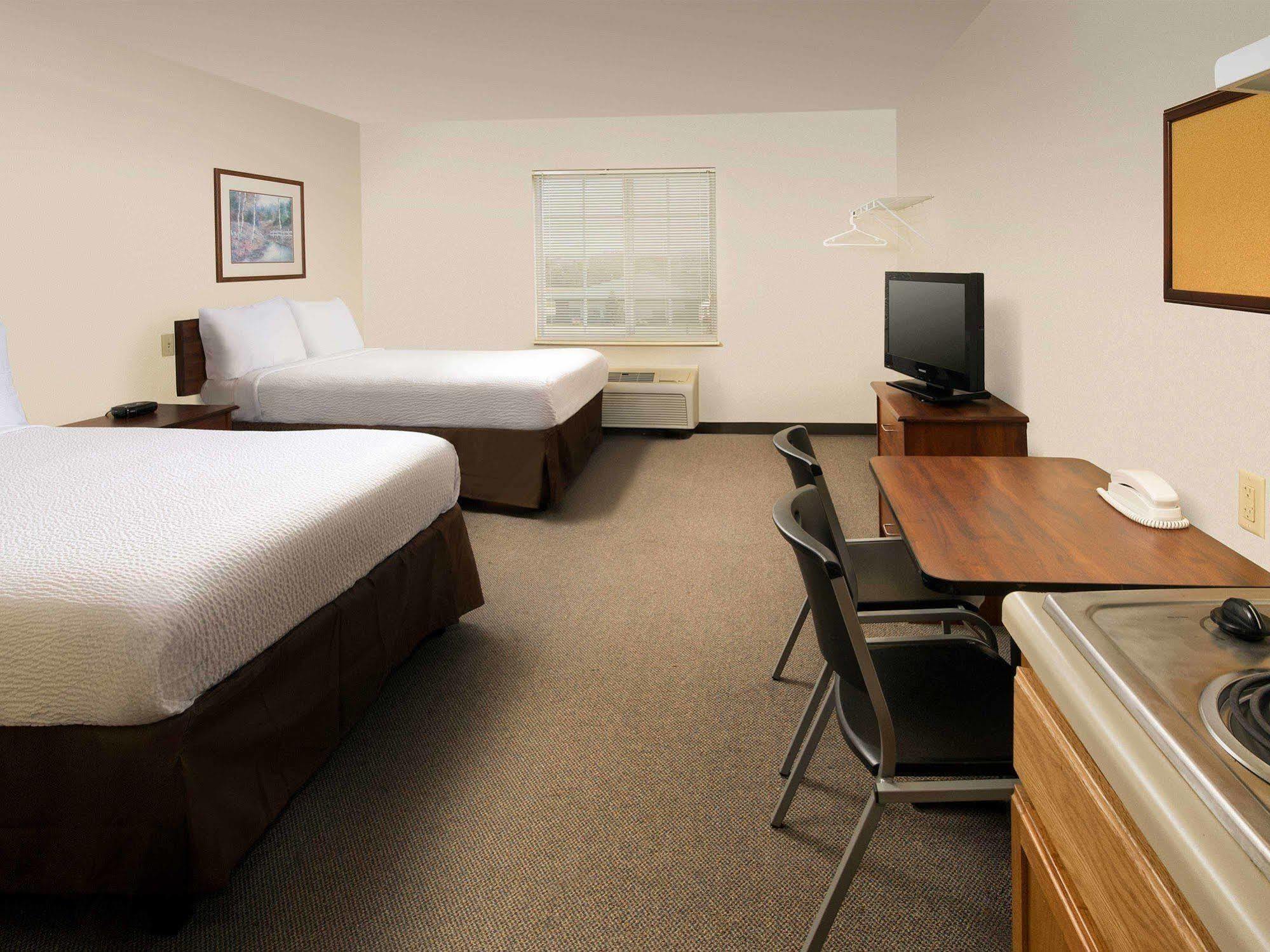 Woodspring Suites Fredericksburg Esterno foto