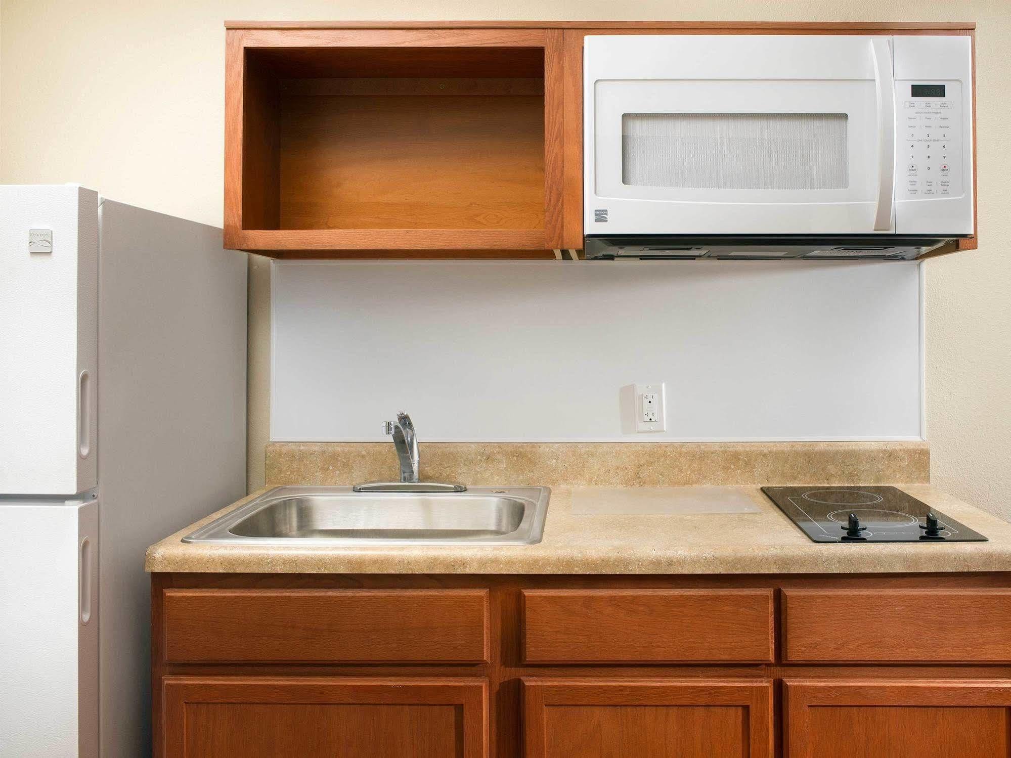 Woodspring Suites Fredericksburg Esterno foto